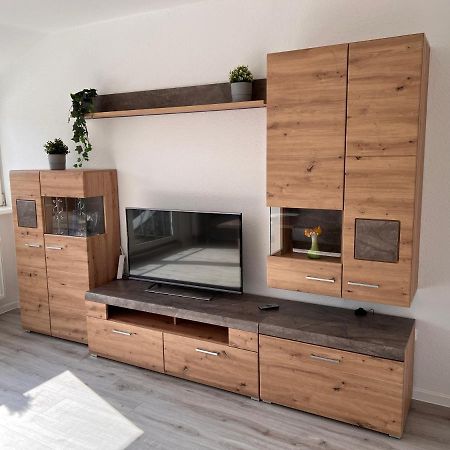 Grosszuegige 3 Zkb Mit 80M² Wilhelmshaven Exterior foto