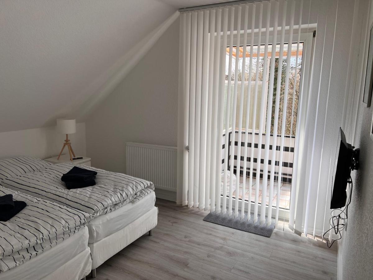 Grosszuegige 3 Zkb Mit 80M² Wilhelmshaven Exterior foto