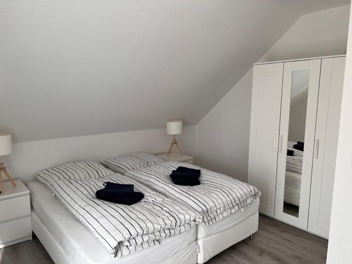 Grosszuegige 3 Zkb Mit 80M² Wilhelmshaven Exterior foto